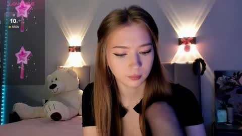 Snapshot of princess_nier chatting on 18, 9, 2025 Princess Diana online show from 18, 9, 2025