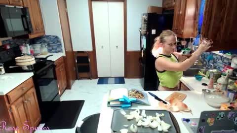 Princess Rose online show from 31, 10, 2025