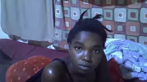 Snapshot of princess_scovia chatting on 2, 10, 2025 princess_scovia online show from 2, 10, 2025