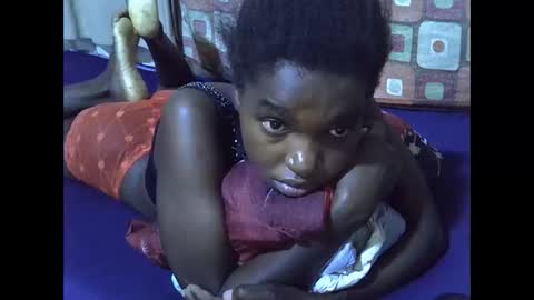 princess_scovia online show from 26, 10, 2025