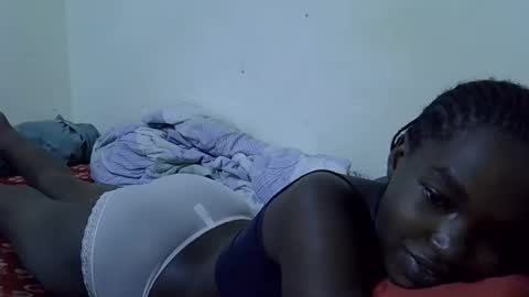 Snapshot of princess_scovia chatting on 28, 4, 2026 princess_scovia online show from 28, 4, 2026