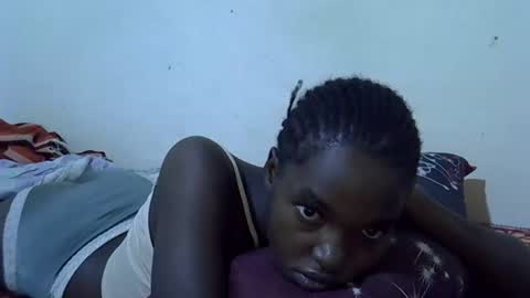 Snapshot of princess_scovia chatting on 1, 5, 2026 princess_scovia online show from 1, 5, 2026