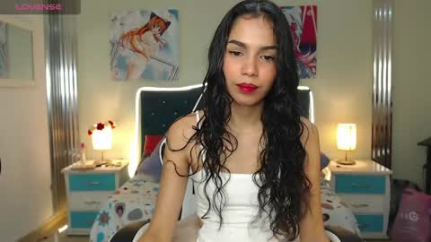 Snapshot of princess_skinny18 chatting on 17, 4, 2026 princess_skinny18 online show from 17, 4, 2026