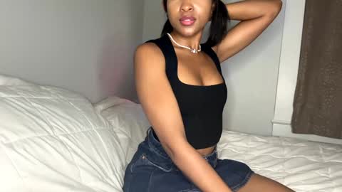 Princess Aleah online show from 8, 12, 2024