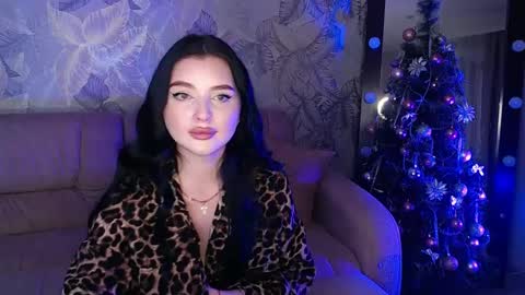 Snapshot of princessamira1 chatting on 13, 12, 2024 princessamira1 online show from 13, 12, 2024