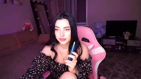 Snapshot of princessamira1 chatting on 4, 10, 2025 princessamira1 online show from 4, 10, 2025