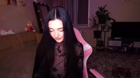 Snapshot of princessamira1 chatting on 10, 10, 2025 princessamira1 online show from 10, 10, 2025