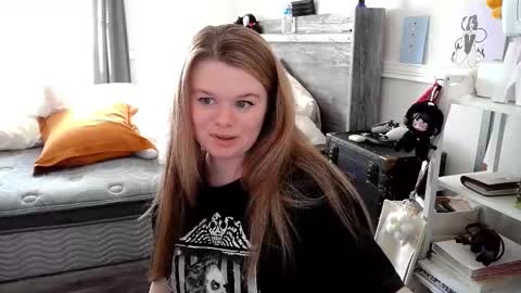 Snapshot of princessbunny420 chatting on 28, 2, 2026 princessbunny420 online show from 28, 2, 2026