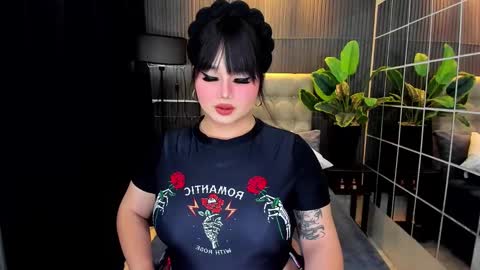 Snapshot of princesshugecummer chatting on 20, 2, 2025 Astrid Ley online show from 20, 2, 2025