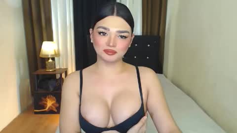 PrincessDONT FORGET TO FOLLOW ME online show from 1, 5, 2026