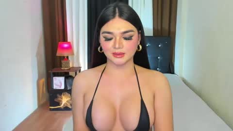PrincessDONT FORGET TO FOLLOW ME online show from 6, 5, 2026