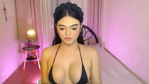 Snapshot of princesshugecumontop chatting on 18, 6, 2026 PrincessDONT FORGET TO FOLLOW ME online show from 18, 6, 2026