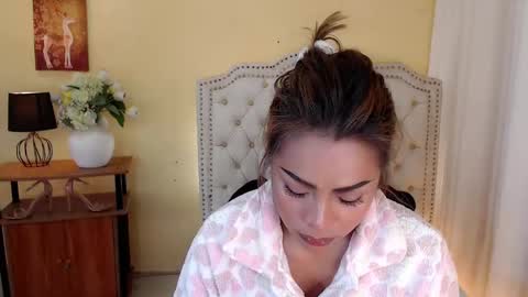 Snapshot of princessyanzy chatting on 25, 2, 2025 princessyanzy1 online show from 25, 2, 2025