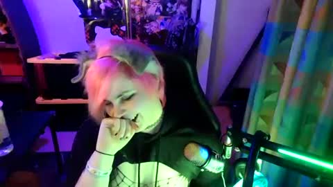 Snapshot of princetonminxxx chatting on 7, 2, 2025 Princeton Minxxx 333 online show from 7, 2, 2025