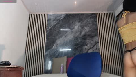 priscilarainbow online show from 7, 1, 2025