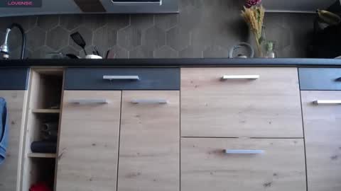 Space online show from 1, 11, 2025