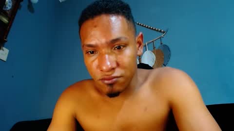 Grande y Gruesa online show from 11, 1, 2025