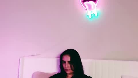 Prue online show from 8, 3, 2026