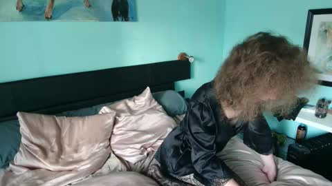 prxscillia_tx online show from 22, 9, 2025