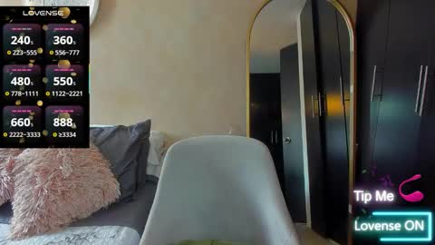 Snapshot of psique_naughty2 chatting on 9, 3, 2026 psique_naughty2 online show from 9, 3, 2026