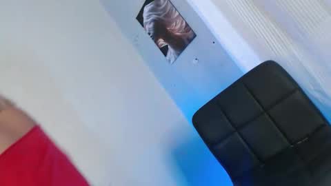 public_slut_cam online show from 3, 4, 2026