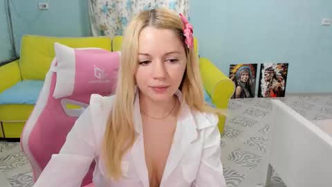 Victoria online show from 3, 10, 2025