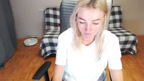 Polly online show from 30, 11, 2025