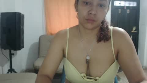 Snapshot of pummpummm chatting on 24, 2, 2025 pummpummm online show from 24, 2, 2025