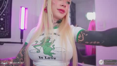 punkyfoxx online show from 23, 11, 2025