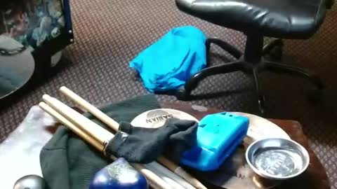 Snapshot of punkypapi chatting on 16, 12, 2025 Jojo online show from 16, 12, 2025