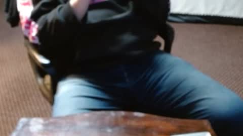 Snapshot of punkypapi chatting on 22, 12, 2025 Jojo online show from 22, 12, 2025