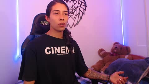 Cris online show from 4, 2, 2025