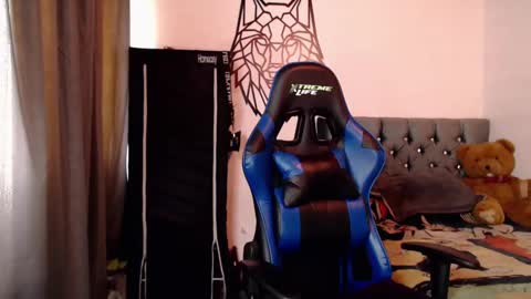 Cris online show from 9, 9, 2025