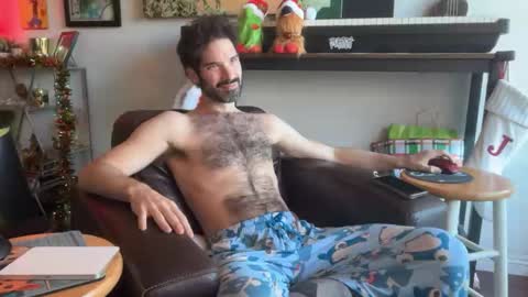 Pup Scritch online show from 15, 12, 2025