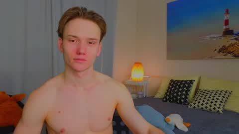 Snapshot of pupsenish chatting on 24, 1, 2025 Jesse online show from 24, 1, 2025