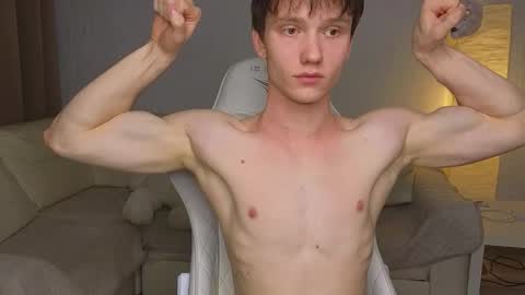 Snapshot of pupsenish chatting on 7, 11, 2025 Jesse online show from 7, 11, 2025