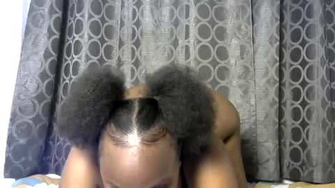 Snapshot of pure_seductive chatting on 19, 6, 2026 pure_seductive online show from 19, 6, 2026