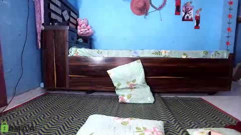 Pureannuals online show from 28, 1, 2025