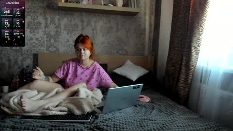 Snapshot of purebeautie chatting on 12, 12, 2024 Katty online show from 12, 12, 2024