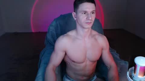 puremenshape online show from 12, 1, 2026