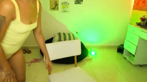 Snapshot of purepleasure25 chatting on 24, 6, 2026 purepleasure25 online show from 24, 6, 2026