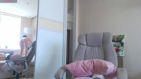Snapshot of pureshinemarina chatting on 20, 4, 2026 Marina online show from 20, 4, 2026