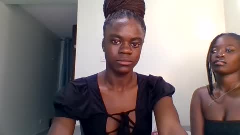 purple_honey1 online show from 28, 4, 2026