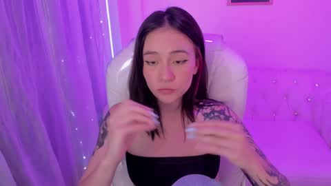 Anna  online show from 6, 2, 2025