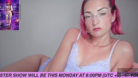 Snapshot of purplerainn69 chatting on 25, 7, 2026 PurpleRainn69 Dina online show from 25, 7, 2026