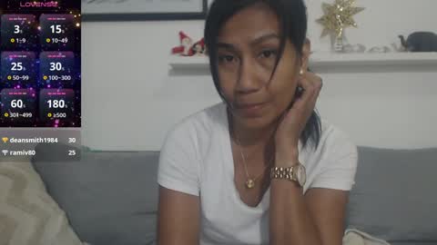 Snapshot of pussycash chatting on 12, 12, 2024 POCCA online show from 12, 12, 2024