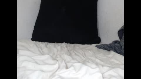 Snapshot of pussyhunterpt chatting on 28, 10, 2025 Ruck Fules online show from 28, 10, 2025