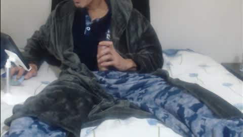 Snapshot of pussyhunterpt chatting on 5, 1, 2026 Ruck Fules online show from 5, 1, 2026