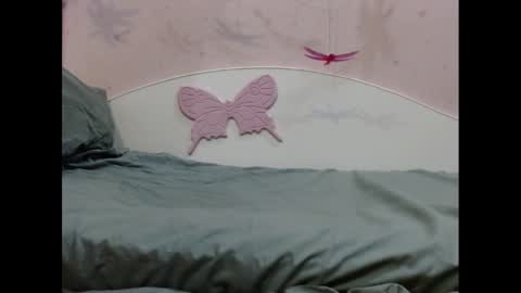 Snapshot of pussylicker1377 chatting on 11, 2, 2025 Pussylicker online show from 11, 2, 2025