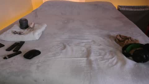 pussylover2182 online show from 28, 12, 2024